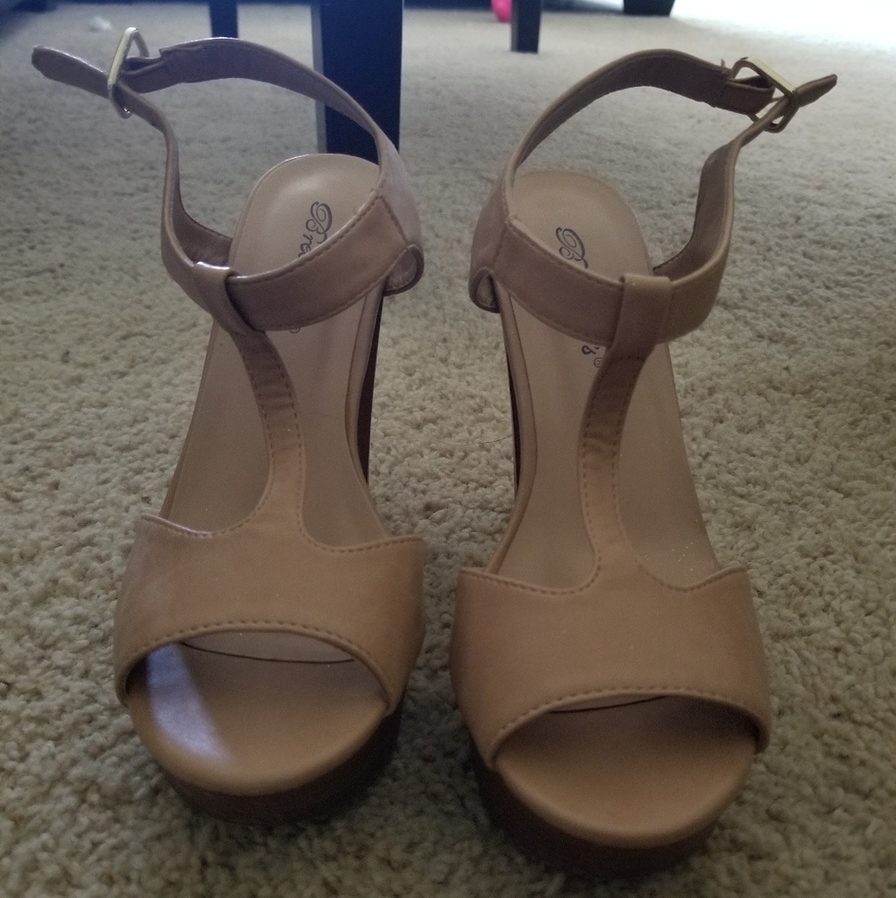 Heel sandals